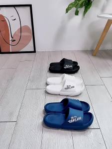 [Free Shipping] Summer MenS Trendy And Fashionable Lightweight Beach Slippers White EVA Slippers With Thick Soles And Anti-Odor Properties