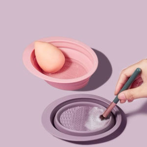 Alat Pencuci Kuas Makeup Bentuk Kartun Pembersih Make Up Brush Pembersih Kuas Make Up Cleaner Cartoon Makeup Brush Cleaning Tool SH F19