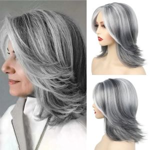 SELENAAL Highlight Ombre Layered Wigs with Bangs Hair Extension Dark Gray Short Synthetic Hair Fashion Natural Straight Layered Bob Wig for Black Women