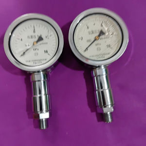 Đồng hồ áp suất 25Mpa và 40Mpa chân ren 9.5
