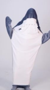 FE Shark Blanket Super Soft Soft Paper Hoodie Sleeping Bag Wearable Loose Pajamas Spot Goods