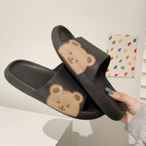 [จัดส่งด่วนในท้องถิ่น] รองเท้าแตะ สไตล์เกาหลี แต่งลายหมีด้านข้าง น่ารักมากกก พื้นสูงและหนานุ่ม ใส่สบาย รองเท้าแตะลำลองสำหรับคู่รัก ฤดูร้อน กลางแจ้ง ในร่ม