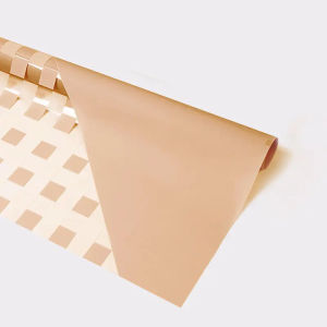 Kertas Buket Kotak kotak Transparan Square Cellophane Flower Wrapping Lembaran KB6112