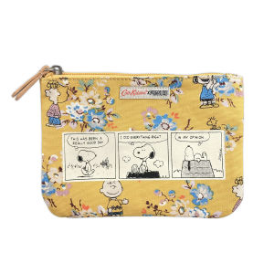 Cath Kidston x Peanuts Limited Edition Canvas Pouch Snoopy Kingswood Rose Floral Pattern Warm Cream / Mustard Yellow Color 105394517239102