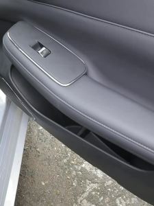 Kaly For GAC Aion SMAX S Plus S Car Door Slot Storage Pad Leather Door groove Mats Storage Barrel Interior Accessories 5Y6Z3