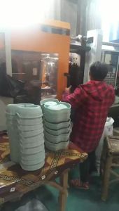 Manufacturer wholesalesupplies: water dispensers cat feeders cat and dog food bowls water bowls automatic feeders