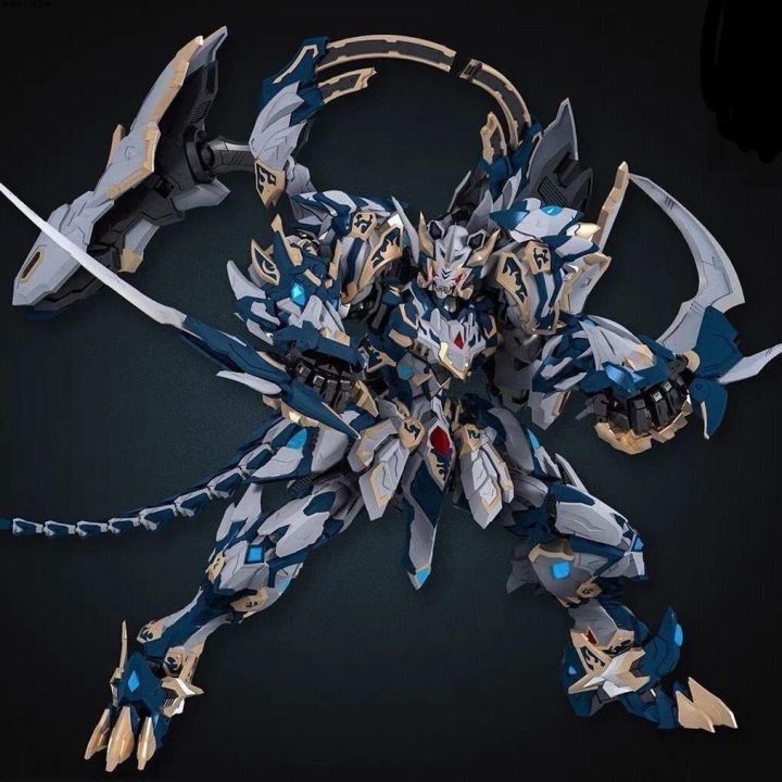 Aobing Box Aobing assembled the model of Snow White, a toy made by Lu Bu, a ...