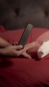 ใหม่ Bone Conduction Sleep Speaker ลำโพงใต้หมอน ช่วยเพิ่มการนอนหลับ แบบส่วนตัวการใช้งานระบบสั่นลดการรบกวน