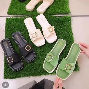 [Free Shipping] Square Buckle Slippers For Women New Summer Style Flat Soft-Soled Slide Sandals Fashionable And Versatile For Outdoor And Home Use