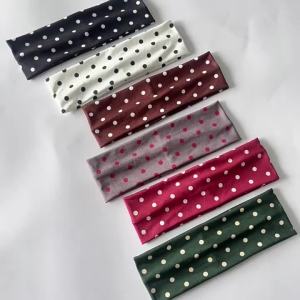 Spring and summer retro polka dot headband a stylish and sophisticated European and American fashion accessory wide-brimmed elastic and suitable for sports and everyday wear. New design