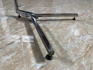 Gía. Cây treo quạt màn cao cấp di động SU304( Dạng rút bảo hành 12 tháng )