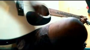 Gitar F310 Custom Akustik Elektrik Neck Wutuh Tanpa Sambungan n Tanam Besi Dobel Eksen Original Free Bonus