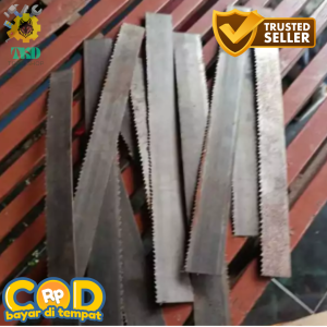 Potongan Gergaji Besi Bekas Germany Lebar antara 3-5cm random murah bekas