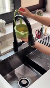 【Ship in 24H】Ship 24H Hanging Drain Basket Kitchen Sink Drainer Push Type Sink Filter Basket Sink Washing Basin Anti Leakage Net Food Residue Filter Basket Vegetable Fruit Drain Bowl 可挂式 瀝水籃