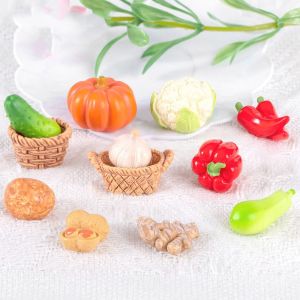 MIIQNUS Mini Tượng nhỏ rau củ thu nhỏ Dễ thương Đồ thủ công bằng nhựa Giỏ rau mô phỏng Rau giả Tự làm Mô hình rau Đồ trang trí cảnh quan siêu nhỏ