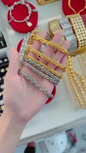 {loại1} Lắc tay xoắn hoa mai chạm 5ly Trang sức Kami LHM5L