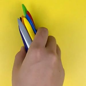 Aoduoyaya 12/24/36 Colors Crayons Not Dirty Non-Toxic Plastic Crayons Oil Stick Drawing Art Stationery Child