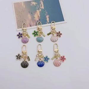 Metal Shell Keychain Small Flower Tag Design Keychain Earphone/Bag Ornaments Girl Cute Style Keychain
