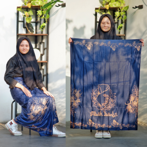 Samping sarung wanita Kain Batik Halus Sarung Gloyor Premium Sarung Batik Rayon cabutan Sarung cewek praktis sudah dijahit sarung jumbo halus dan hitam
