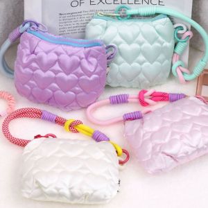 VB45D Love Heart Padded Coin Purse Korean Style Handheld Cloud Cosmetic Bag Creative Makeup Organizer Sanitary Napkin Storage Bag Women