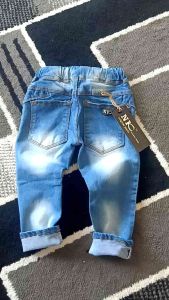 Pakaian Anak Polos & Elegan: Jeans Anak Polos