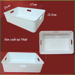 Hộp nhựa khay nhựa cỡ giấy A4 F4 màu trắng đáy liền có 3 lỗ làm quai cầm. Sx tại Nhật. 37x25x115cm. D464