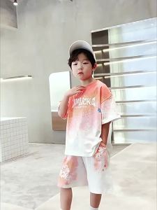 Mùa Hè Bé Trai 2024 Bộ Đồ Mới Quần Ngắn Tay Trẻ Em Vừa Lớn Bé Trai Đẹp Trai Hợp Thời Trang Mùa Hè Bộ Đồ Hai Mảnh Giản Dị