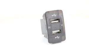 Special Vehicle Exclusive Pair USB4.2A Voltage Indicator Interface Modified Socket Car Phone Charger