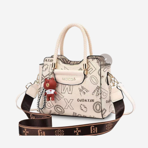 MOCO OFFICIAL - Amanda Bag Fashion Tas Hand Bag Jinjing Kuliah Wanita dengan Bag Charm Beruang Elegan dan Trendy H5
