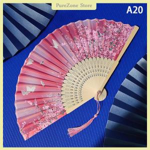 [PureZone] Vintage Chinese Style Folding Fan bamboo hand fan Wooden Shank Classical Dance Fan with Tassel Elegent Female Fan Home Decor