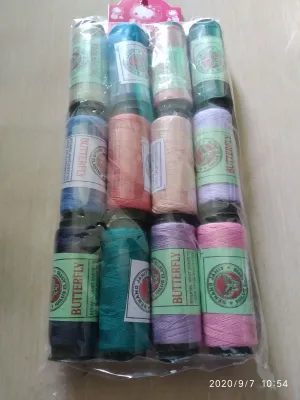 1 Pak benang jahit isi (12PCS)