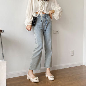 LHFriday งานใหม่ปังปุริเย่แบบสุดๆ รองเท้าแฟชั่นสำหรับผู้หญิง รุ่นนี้งานดีเทลเสริมส้นเล็กน้อย งานปังมาก มี 3 สี แถมแต่ละสีคือเริ่ดนะว่าไม่ได้ สนใจรีบสั่งเพราะหมดไวมาก