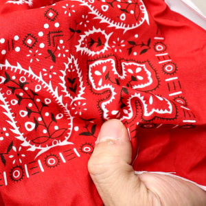 ผ้าลายลูกน้ำ ผ้าเมตร 45 นิ้ว ผ้าหลา ผ้าคอตต้อนทีซี Cotton TC ลิซ่า