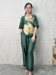 T8 Đồ bộ mặc nhà trung niên lụa Latin tay lở quần ống suông dài 9 tấc đồ mặc nhà trung niên size lớn từ 50 - 75 kg