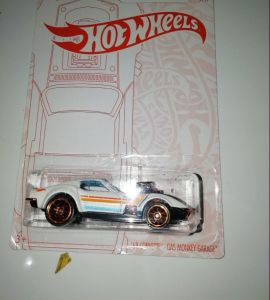 hotwheels 68 corvette gas monkey garage anniversary 52