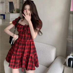 2024 Summer New Red Checkered Dress Womens French Classic Small Stature Bubble Sleeves Sweet First Love Dress