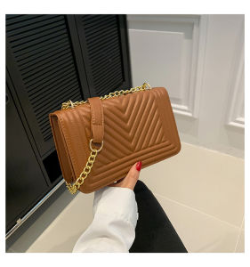 Chain Crossbody Bag