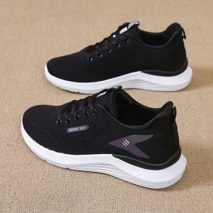 Free Shipping New Women’S Knitted Walking Shoes Soft-Soled Non-Slip Suitable For Mothers Fashionable Running Shoes