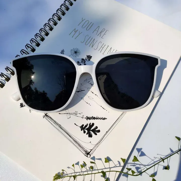 Korean%20Viral%20UV400%20Sun%20Block%20Fashion%20Square%20Cat%20Eye%20Plain%20Black%20Sunglasses%20Mirror%20Dark%20Glasses%20Unisex%20-%20Image%202