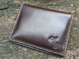 Dompet Kartu Kulit Model Lipat 8 Slot Kartu Bergaransi