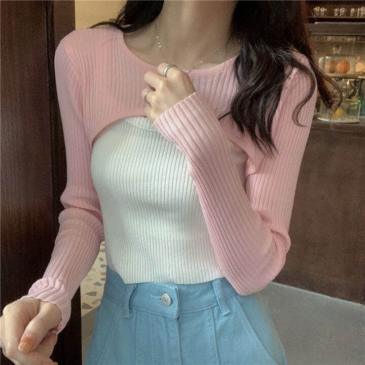 Half discount cut sweater