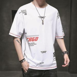 เสื้อยืดแขนแขนสั้นคอกลมพิมพ์ลายอเนกประสงค์ทรงหลวมบุคลิกแฟชั่นของผู้ชายอินเทรนด์ฤดูร้อน