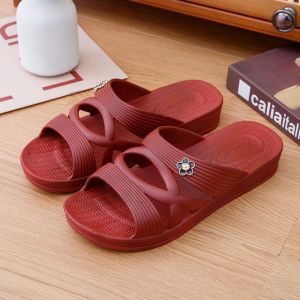 Free Shipping WomenS Fashionable New Summer Slippers For Indoor And Outdoor Wear Thick-Soled Durable Comfortable And With A Soft Sole