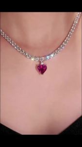 Bellux Charm Womens Fine Jewelry 925 Silver Heart Pendant Necklace Purple Pink Heart Shaped Diamond Shiny Light Luxury Necklace