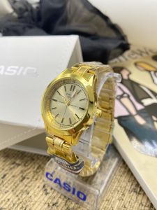 [พร้อมส่ง] ถูกที่สุดในตลาด!!! นาฬิกาแฟชั่นสายเหล็กสุดหรู หน้าปัดแข็งแรง ทนรับแรงกระแทกได้ดี เหมาะสำหรับผู้ชาย