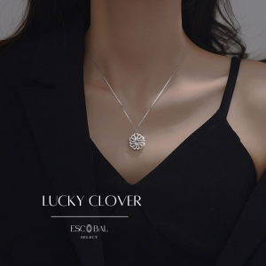 ESCOBAL✨ใส่ได้ 2 แบบ พร้อมส่ง สร้อยคอเงินแท้จี้เพชร Lucky Clover สร้อยคอเพชร สร้อยคอผู้หญิง สร้อยเงินแท้ สร้อยเพชรออกงาน ซื้อให้แฟน ซื้อให้คนรัก ของขวัญวันครบรอบ พร้อมส่ง!!!