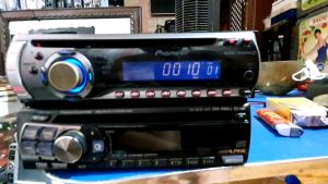 Máy phát nhạc PIONEER DEH P3950MP. Aux/cd/mp3/radio loại 1 din giành cho các loai xe.