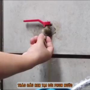 [FURNI HOME] Vòi tưới cây vòi rửa xe LIONKING ống kết cấu 3 lớp vòi phun bằng nhựa khung ru lô KR503 có thể cuộn