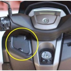 IMPORT COVER TUTUP LACI DEPAN KIRI YAMAHA NMAX 2020 2021 2022 TUTUP LACI BODY BIAR TIDAK MASUK AIR NMAX NEW