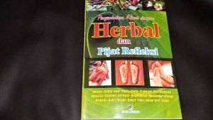 [Dumed] Buku Penyembuhan Alami dengan Herbal dan Pijat Refleksi
